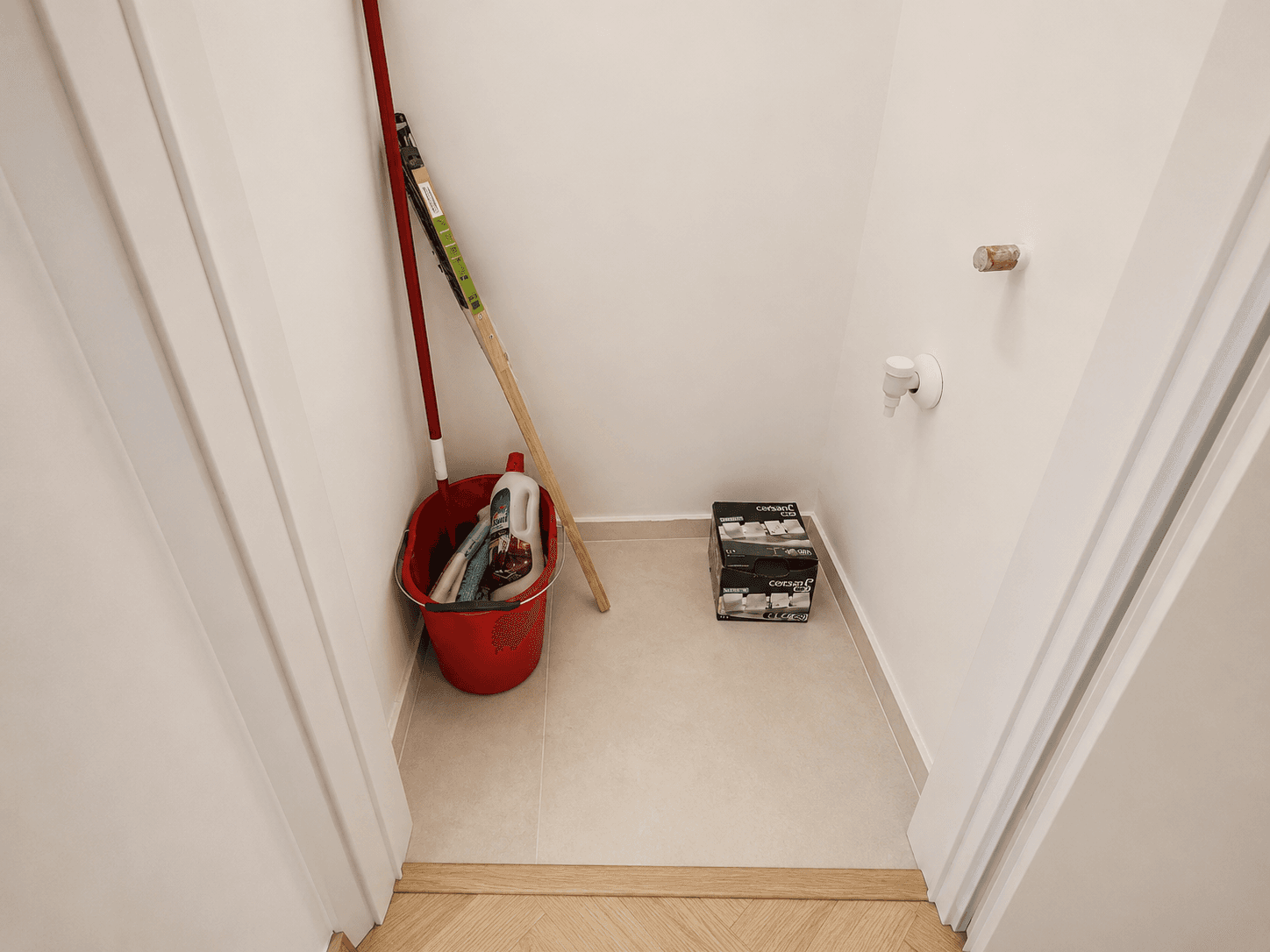 Prodej bytu 2+kk 48 m², Plzeňská, Praha, Praha Prodej bytu 2+kk 48 m², Plzeňská, Praha, Praha