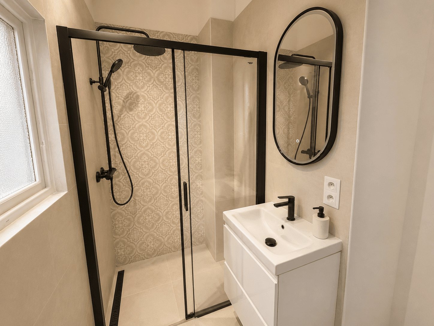Prodej bytu 2+kk 48 m², Plzeňská, Praha, Praha Prodej bytu 2+kk 48 m², Plzeňská, Praha, Praha