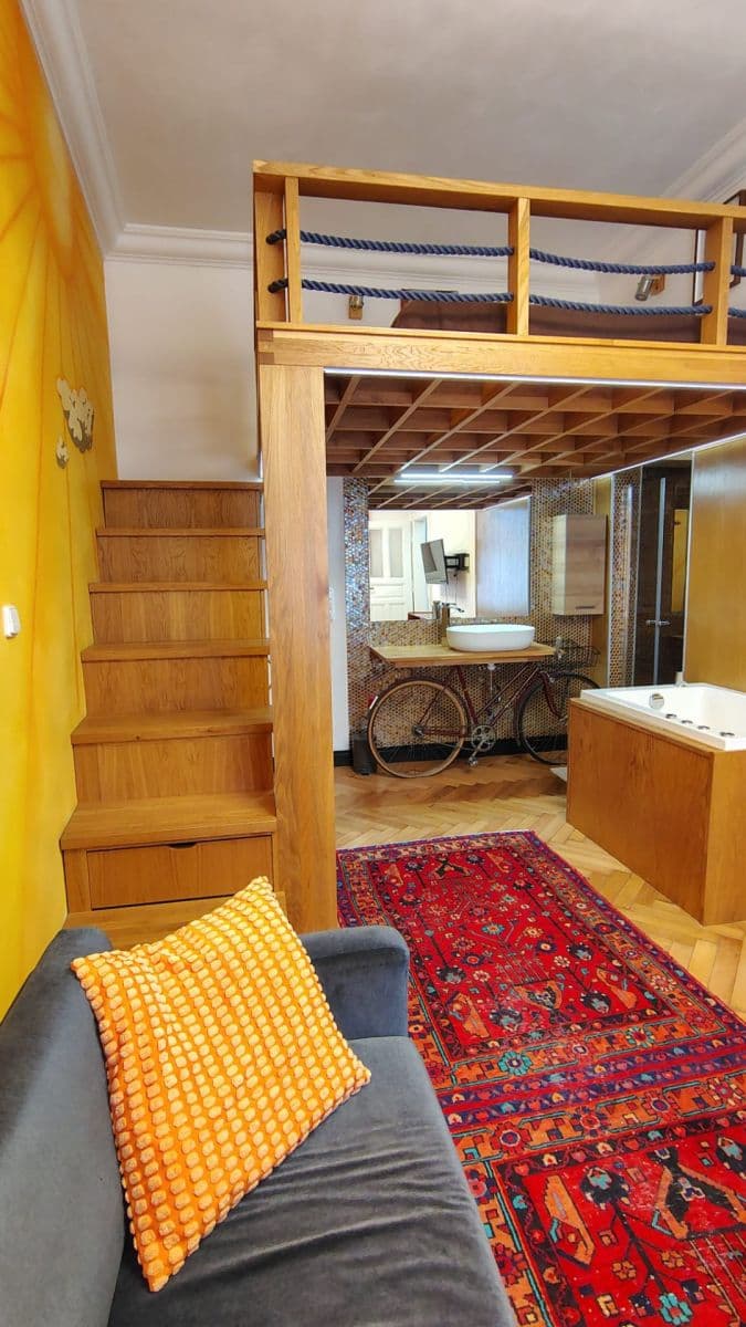 Pronájem bytu 1+1 32 m², Hálkova, Praha, Praha Pronájem bytu 1+1 32 m², Hálkova, Praha, Praha
