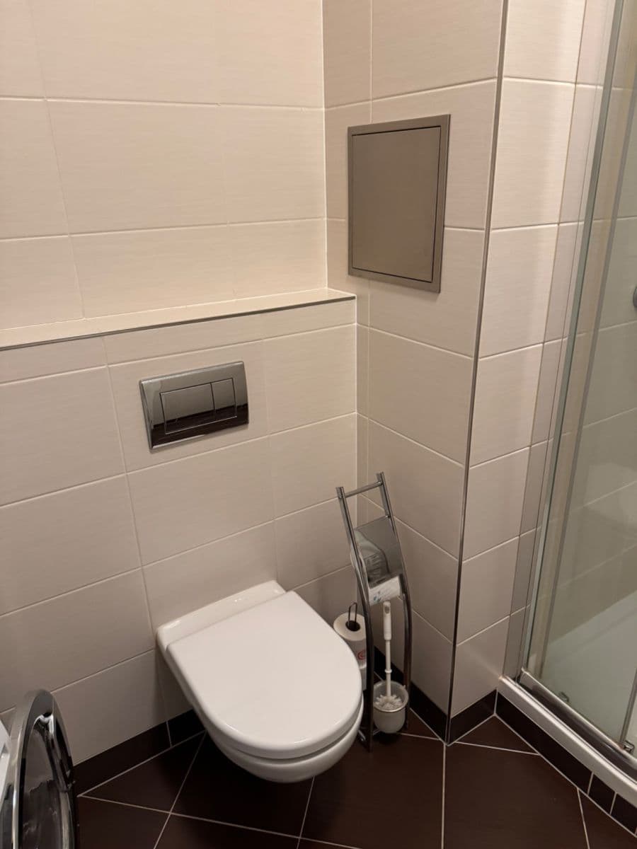 Prodej bytu 1+kk 34 m², Hornoměcholupská, Praha, Praha Prodej bytu 1+kk 34 m², Hornoměcholupská, Praha, Praha