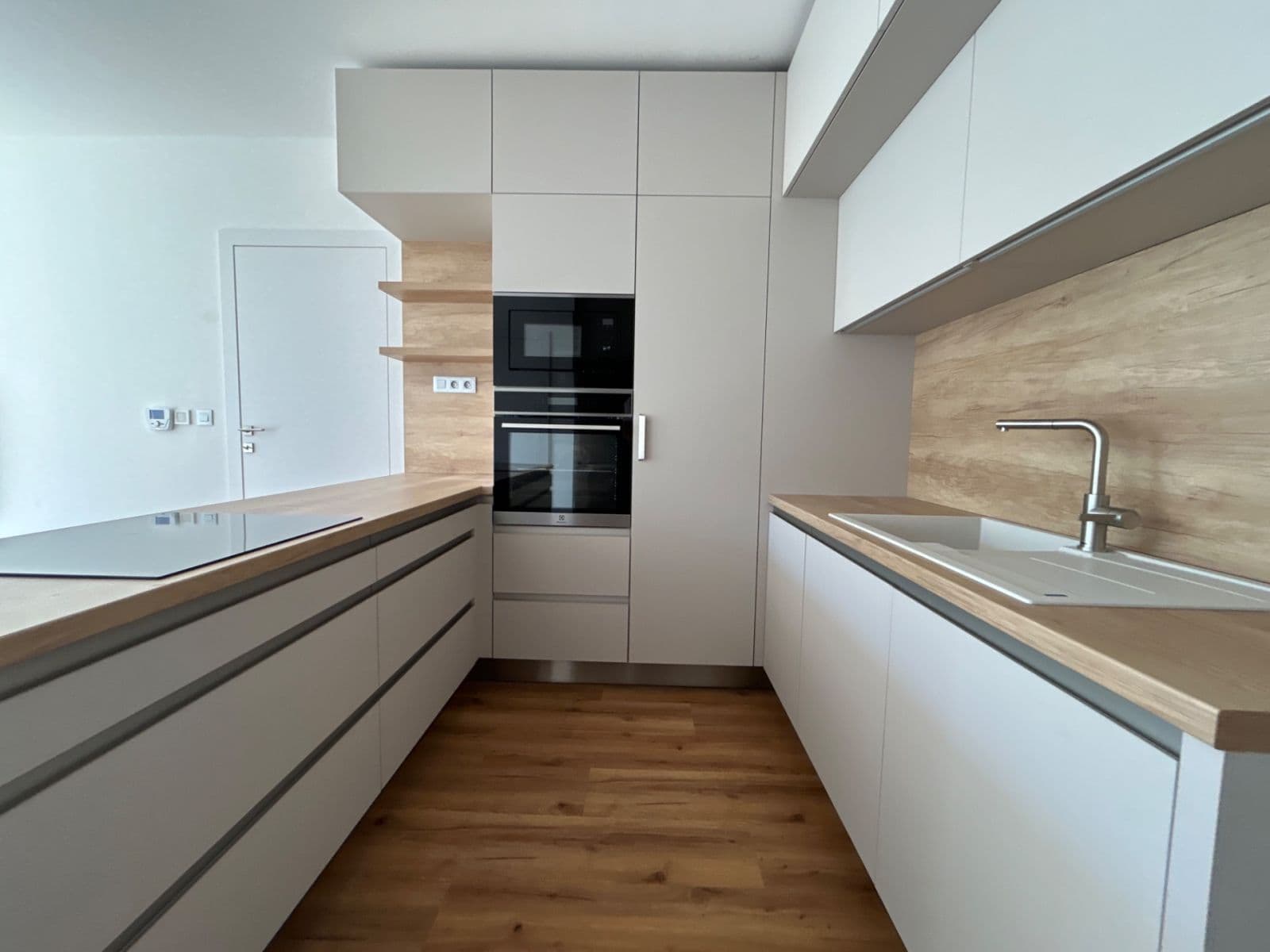 Pronájem bytu 4+kk 115 m², Šlapanice, Jihomoravský kraj Pronájem bytu 4+kk 115 m², Šlapanice, Jihomoravský kraj
