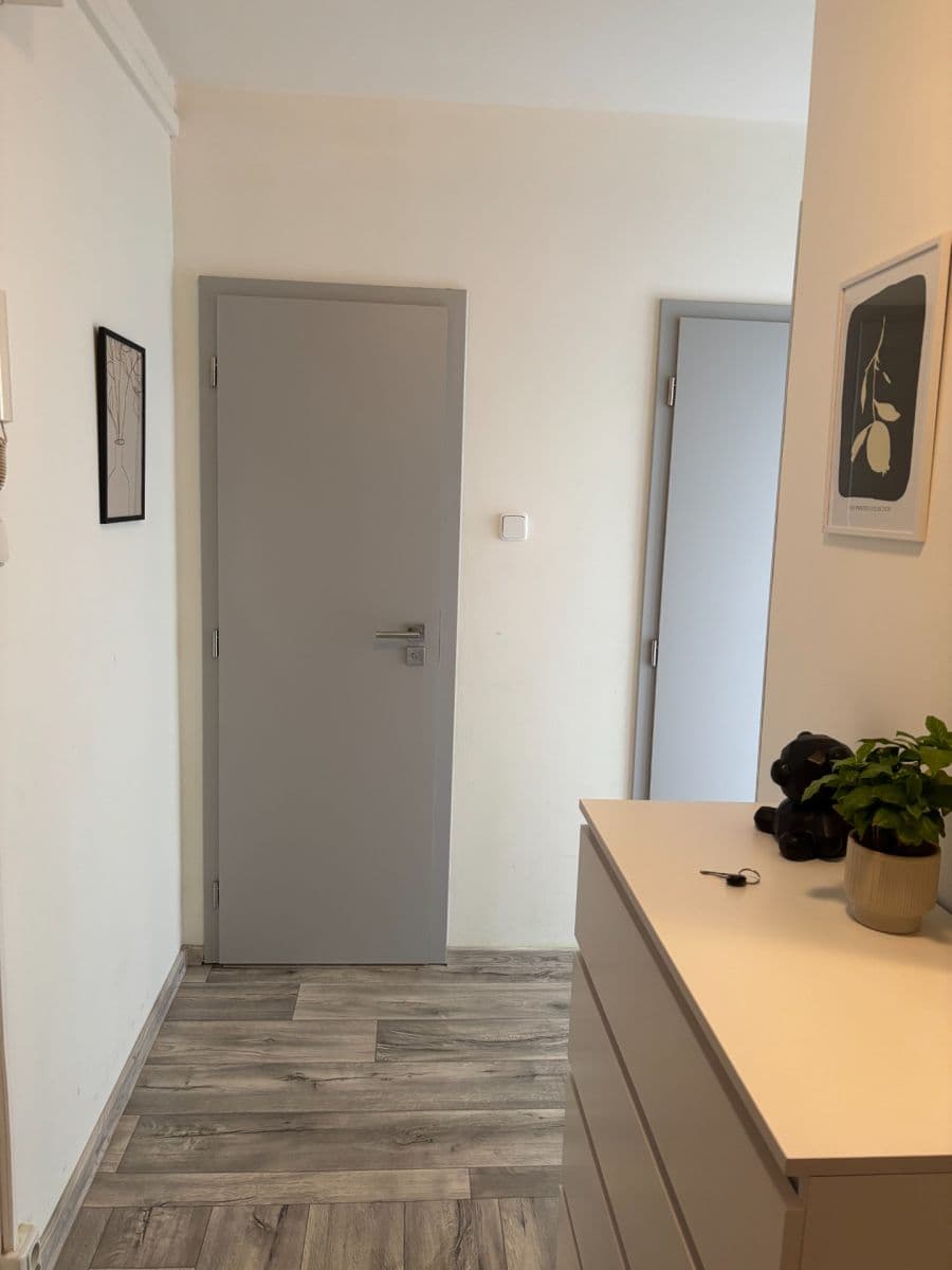 Pronájem bytu 2+1 53 m², Rozmarýnová, Most, Ústecký kraj Pronájem bytu 2+1 53 m², Rozmarýnová, Most, Ústecký kraj