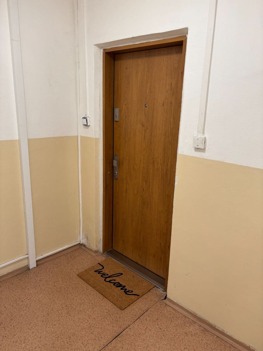 Pronájem bytu 2+1 53 m², Rozmarýnová, Most, Ústecký kraj Pronájem bytu 2+1 53 m², Rozmarýnová, Most, Ústecký kraj