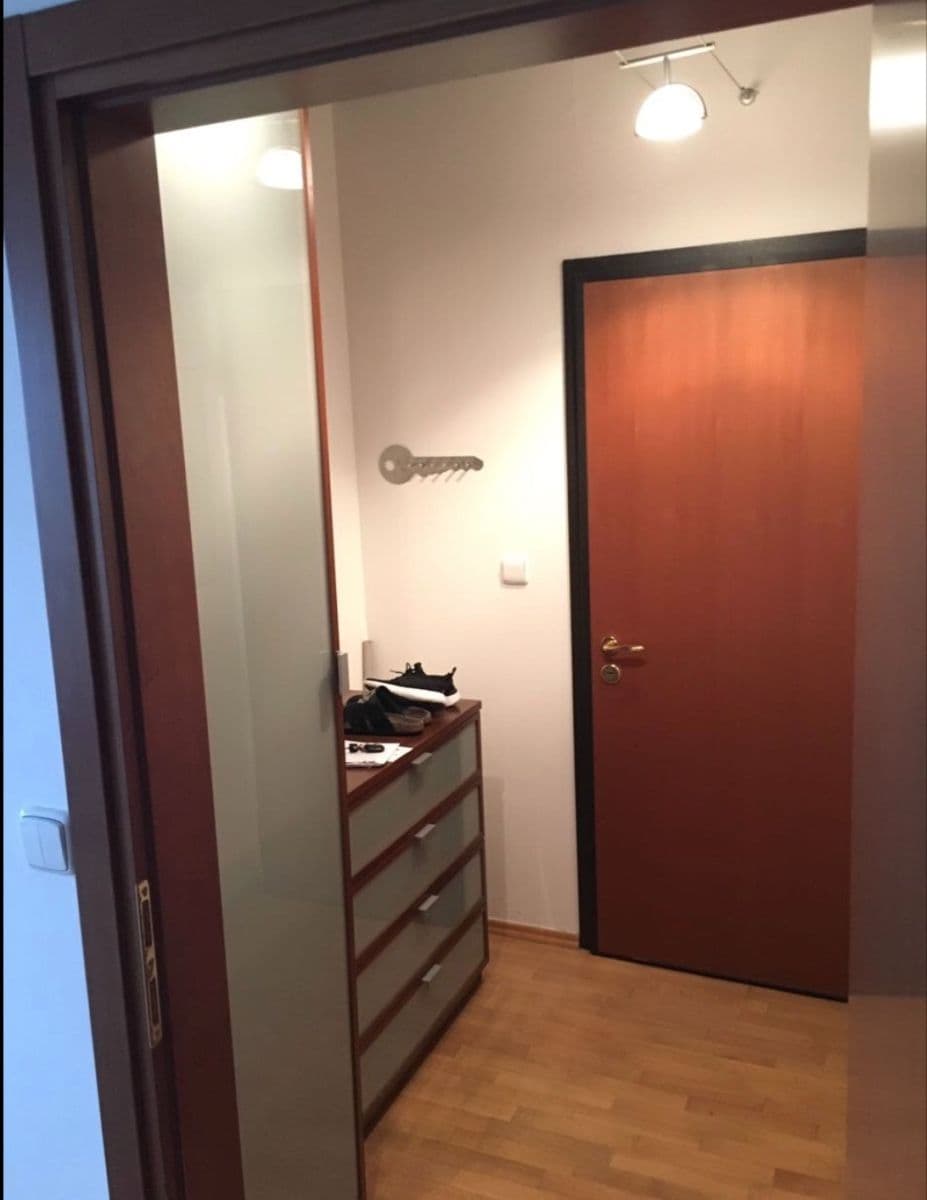 Pronájem bytu 3+kk 87 m², Podvinný mlýn, Praha, Praha Pronájem bytu 3+kk 87 m², Podvinný mlýn, Praha, Praha