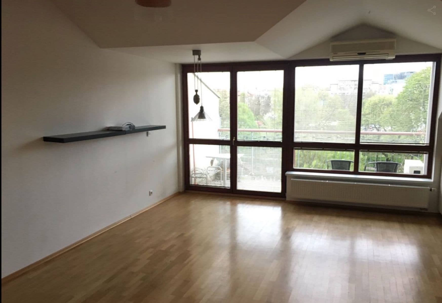 Pronájem bytu 3+kk 87 m², Podvinný mlýn, Praha, Praha Pronájem bytu 3+kk 87 m², Podvinný mlýn, Praha, Praha