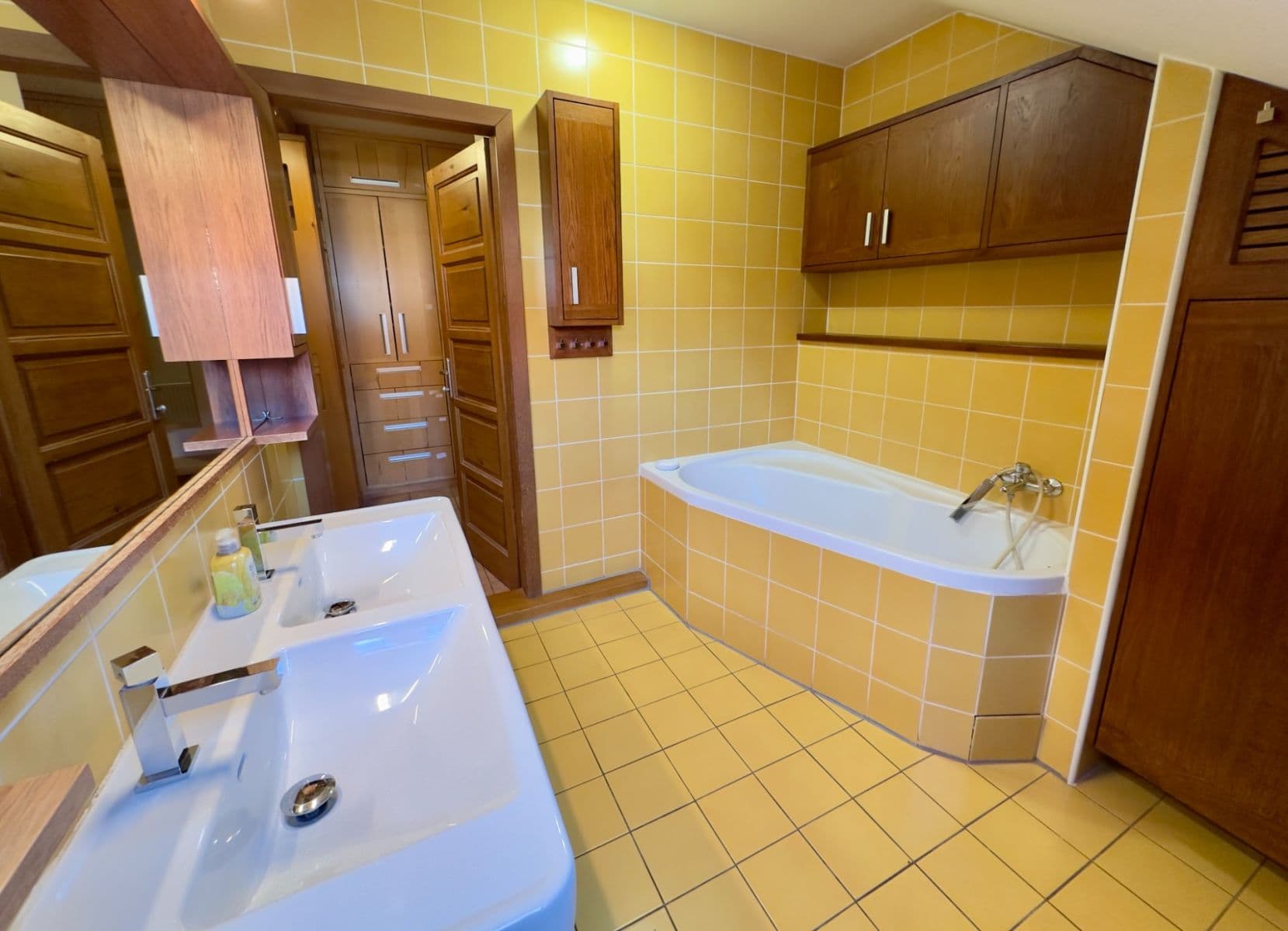 Pronájem bytu 4+kk 132 m², Velflíkova, Praha, Praha Pronájem bytu 4+kk 132 m², Velflíkova, Praha, Praha