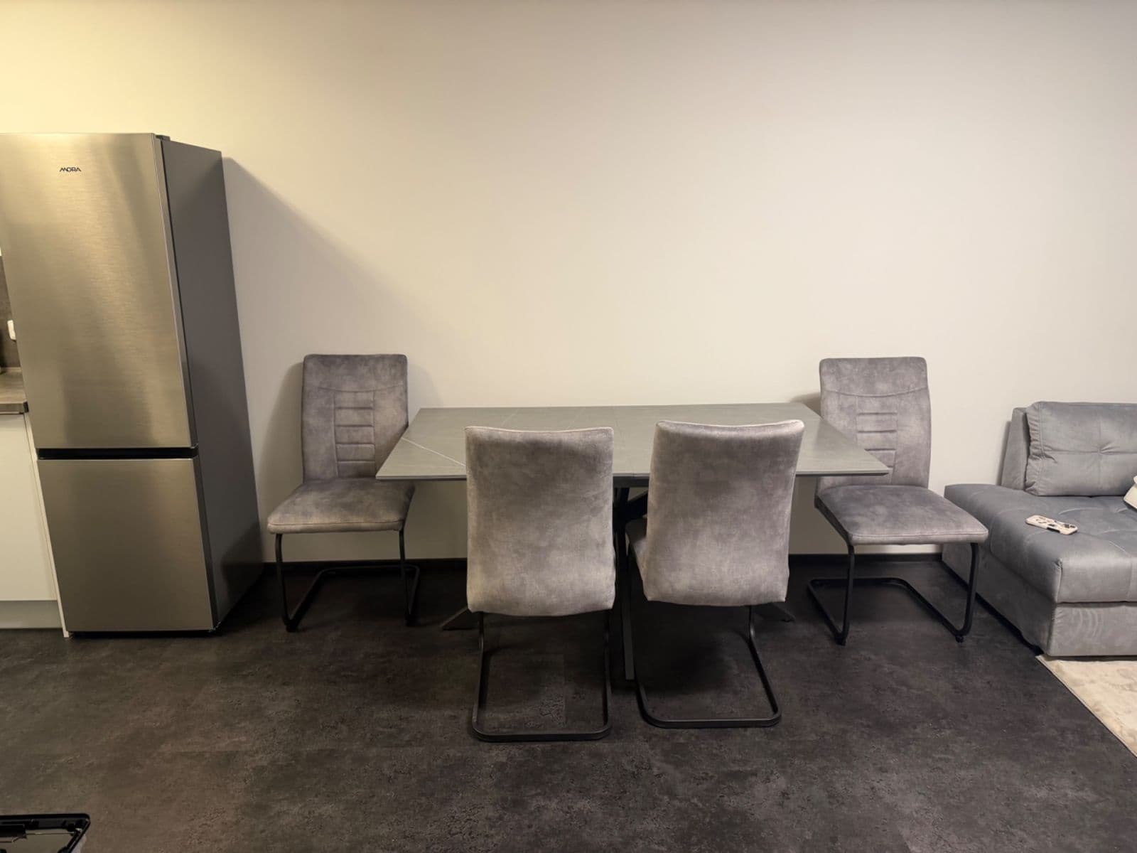 Pronájem bytu 2+kk 58 m², Čakovická, Praha, Praha Pronájem bytu 2+kk 58 m², Čakovická, Praha, Praha