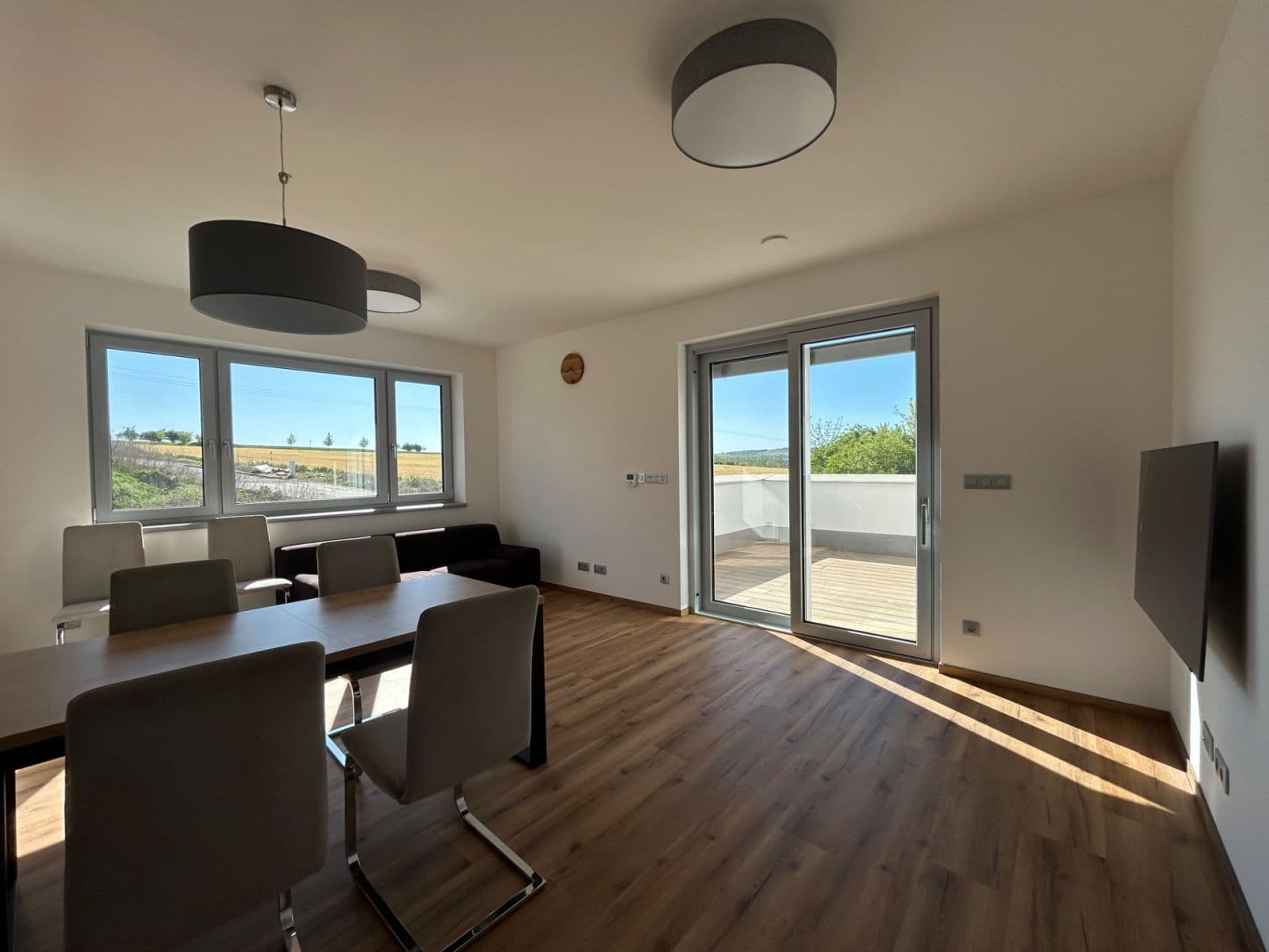 Pronájem bytu 4+kk 102 m², Šlapanice, Jihomoravský kraj Pronájem bytu 4+kk 102 m², Šlapanice, Jihomoravský kraj
