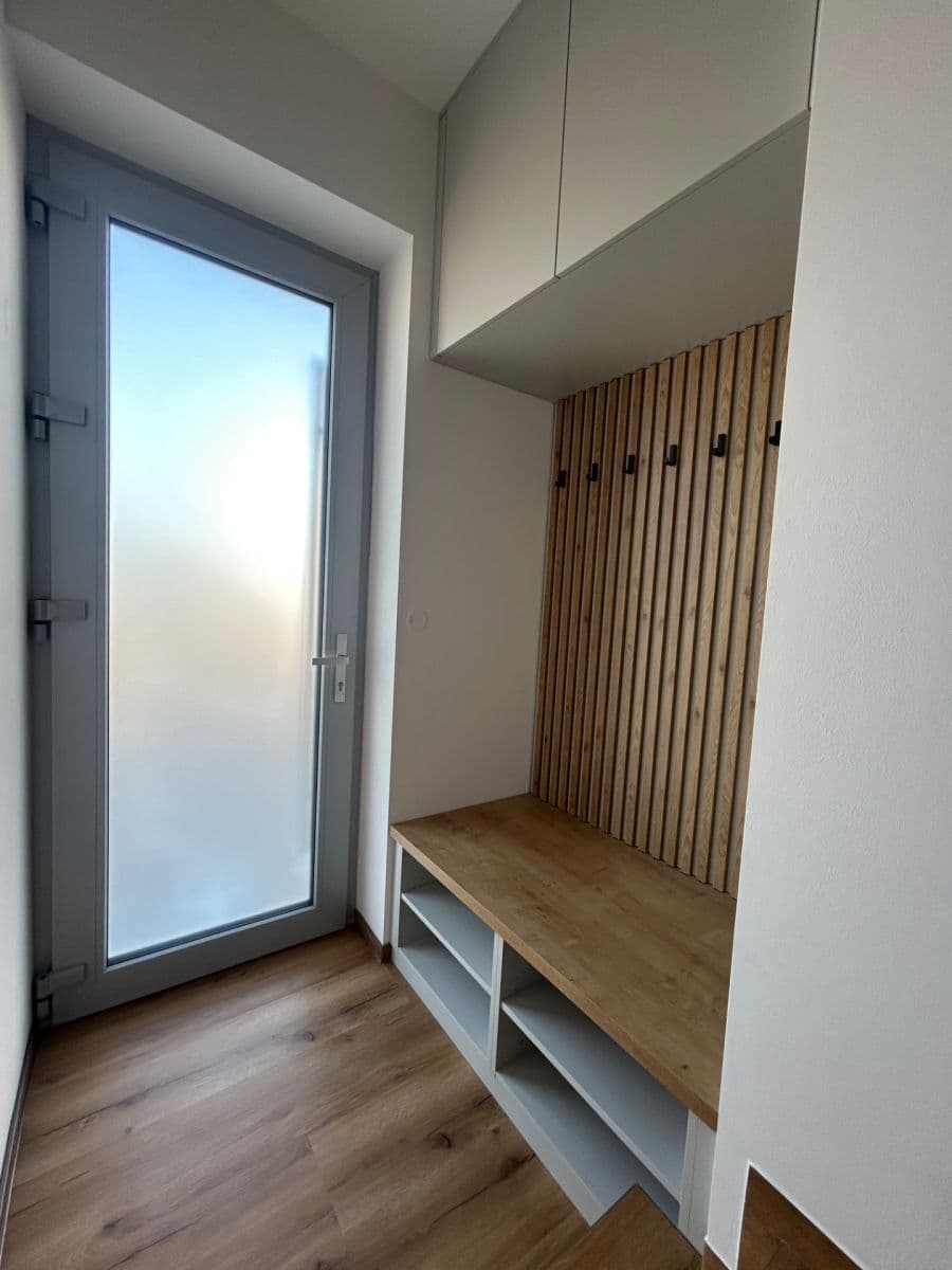 Pronájem bytu 4+kk 102 m², Šlapanice, Jihomoravský kraj Pronájem bytu 4+kk 102 m², Šlapanice, Jihomoravský kraj