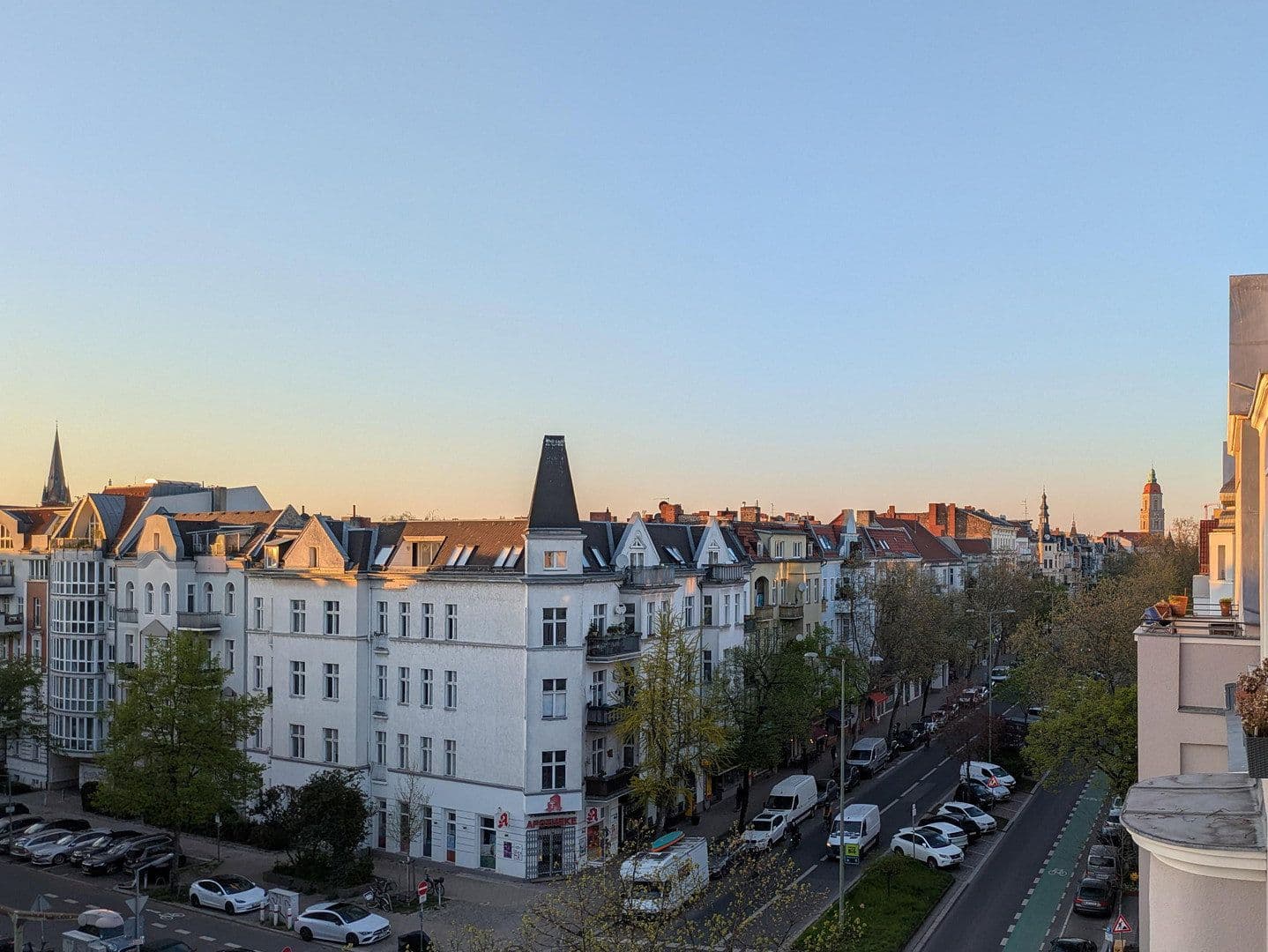 Prodej bytu 4+1 106 m², Berlin, Berlín Prodej bytu 4+1 106 m², Berlin, Berlín