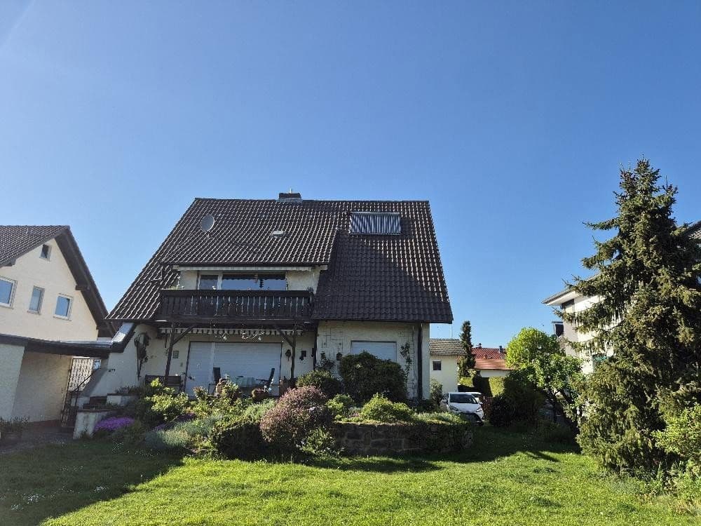 Prodej domu 177 m², pozemek 778 m², Lindenstr. 22, Hasselroth, Hessen Prodej domu 177 m², pozemek 778 m², Lindenstr. 22, Hasselroth, Hessen