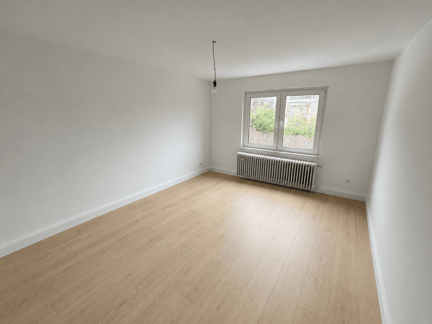 Pronájem bytu 2+1 50 m², Paulstraße 21, Wuppertal, Severní Porýní-Vestfálsko Pronájem bytu 2+1 50 m², Paulstraße 21, Wuppertal, Severní Porýní-Vestfálsko