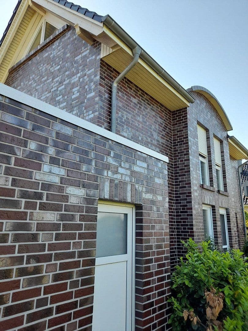Pronájem domu 140 m², pozemek 500 m², Tempelweg 35, Burgwedel, Dolní Sasko Pronájem domu 140 m², pozemek 500 m², Tempelweg 35, Burgwedel, Dolní Sasko