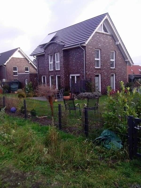 Pronájem domu 140 m², pozemek 500 m², Tempelweg 35, Burgwedel, Dolní Sasko Pronájem domu 140 m², pozemek 500 m², Tempelweg 35, Burgwedel, Dolní Sasko