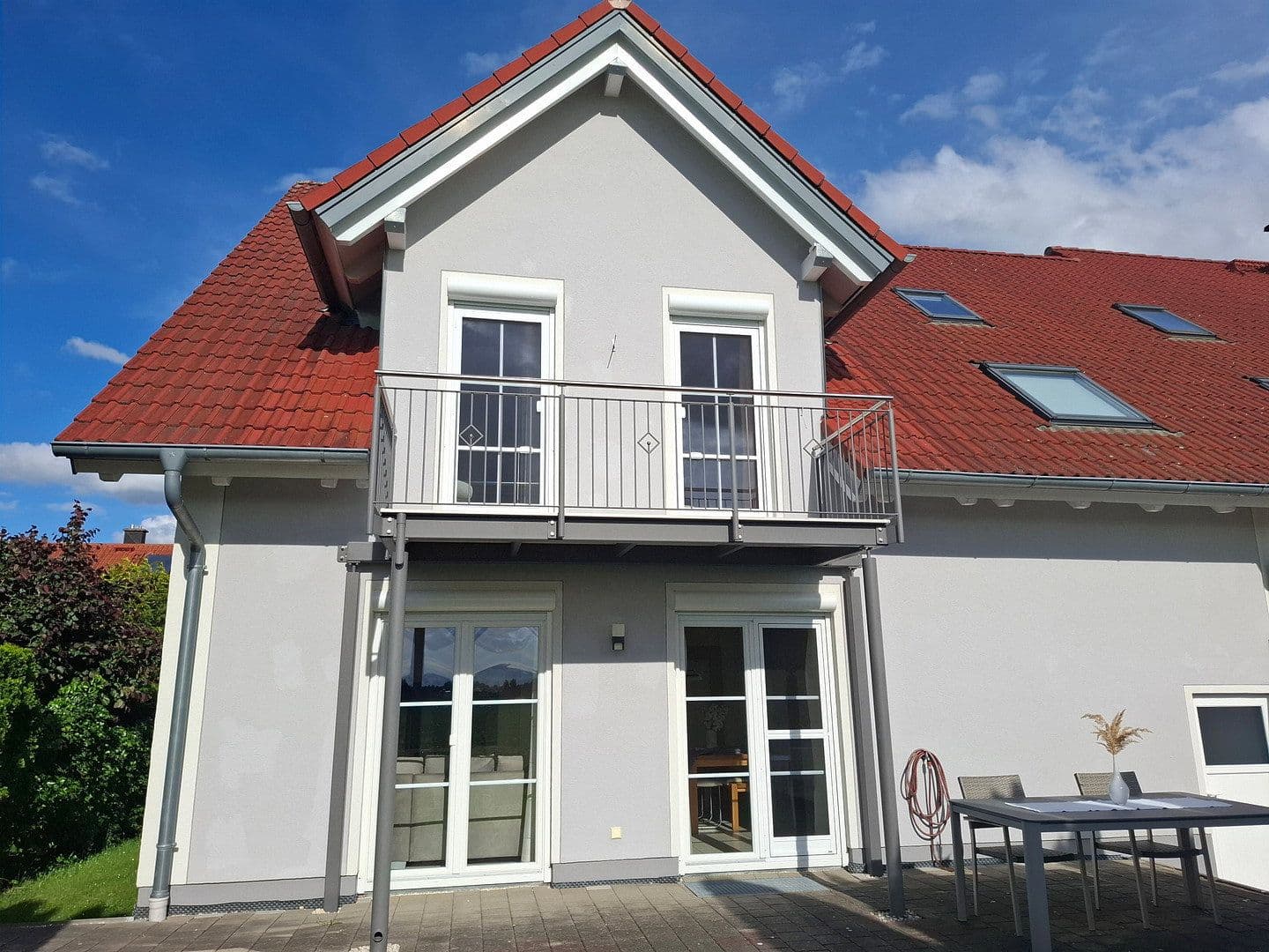Prodej domu 203 m², pozemek 359 m², Wiedergeltingen, Bavorsko Prodej domu 203 m², pozemek 359 m², Wiedergeltingen, Bavorsko