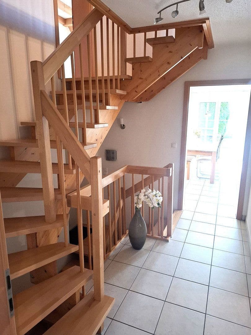 Prodej domu 203 m², pozemek 359 m², Wiedergeltingen, Bavorsko Prodej domu 203 m², pozemek 359 m², Wiedergeltingen, Bavorsko