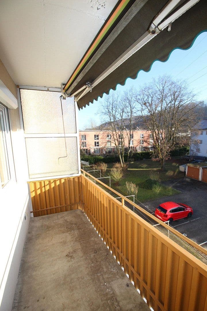 Pronájem bytu 3+1 60 m², Hugenmattweg 14, Lörrach, Bádensko-Württembersko Pronájem bytu 3+1 60 m², Hugenmattweg 14, Lörrach, Bádensko-Württembersko
