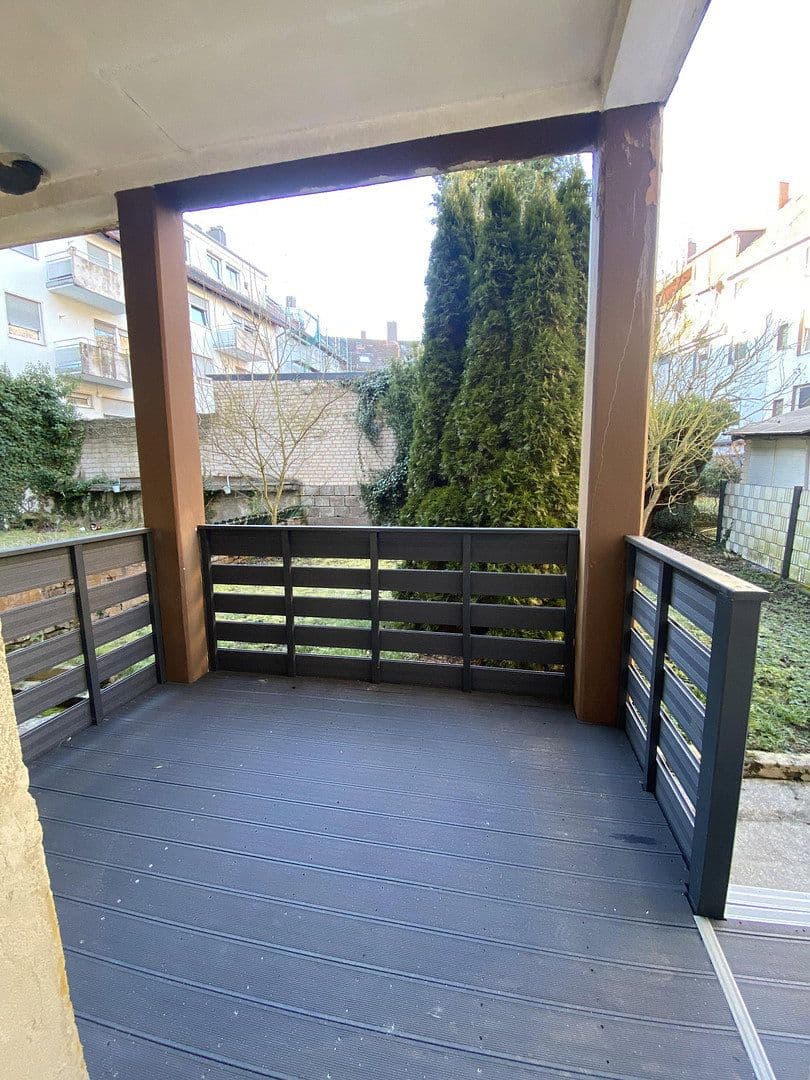 Pronájem bytu 2+1 60 m², Pirmasens, Porýní-Falc Pronájem bytu 2+1 60 m², Pirmasens, Porýní-Falc