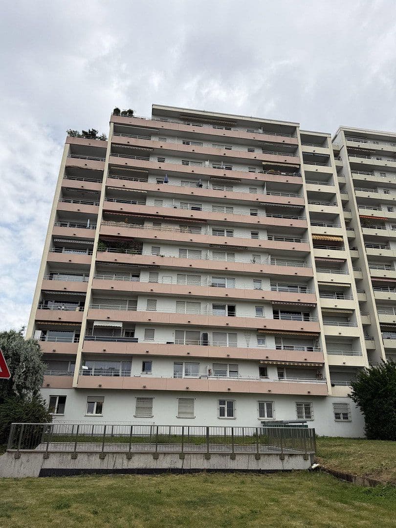 Prodej bytu 3+1 86 m², Kurt-Schumacher-Straße 7, Weinheim, Bádensko-Württembersko Prodej bytu 3+1 86 m², Kurt-Schumacher-Straße 7, Weinheim, Bádensko-Württembersko