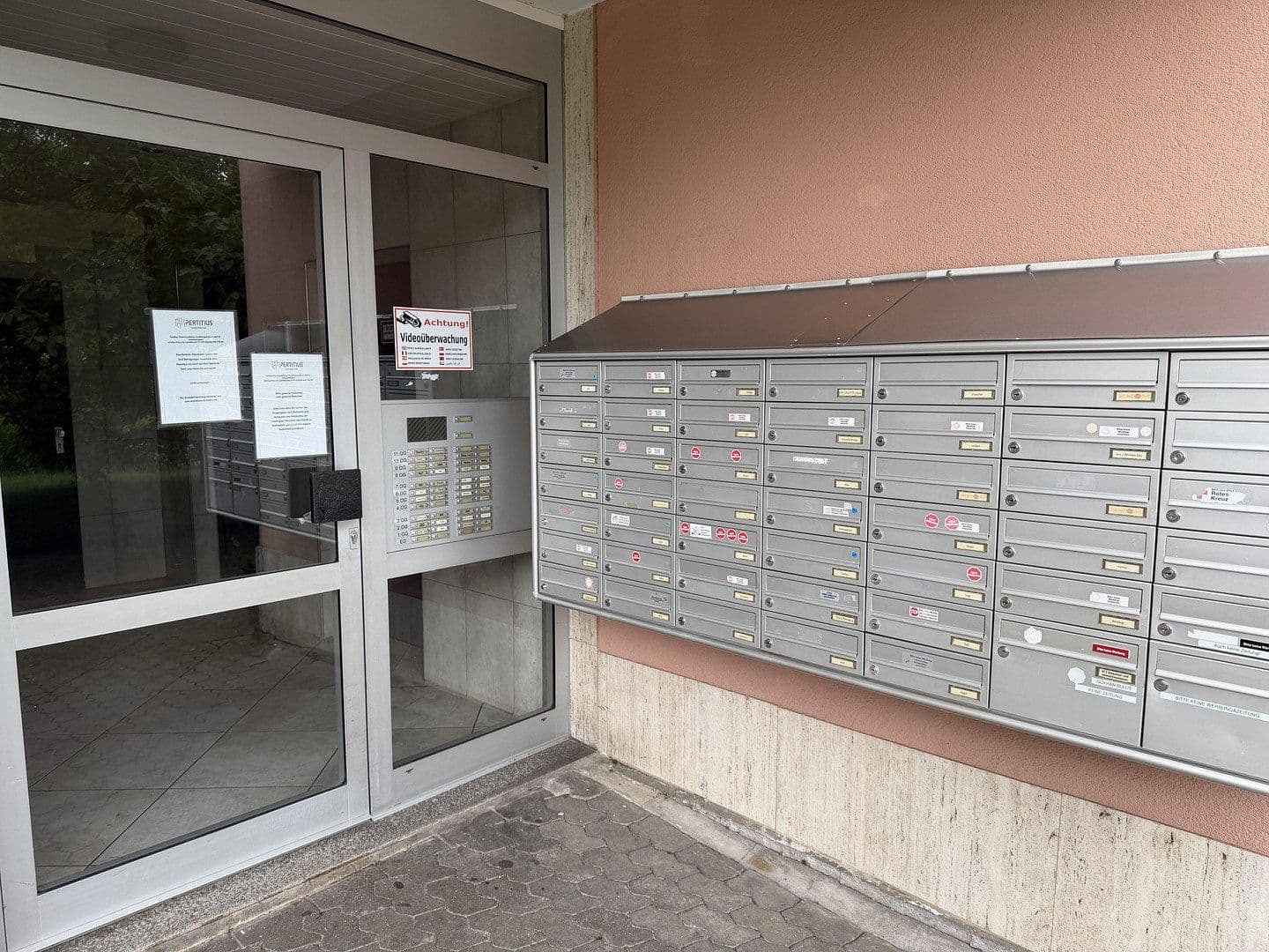 Prodej bytu 3+1 86 m², Kurt-Schumacher-Straße 7, Weinheim, Bádensko-Württembersko Prodej bytu 3+1 86 m², Kurt-Schumacher-Straße 7, Weinheim, Bádensko-Württembersko