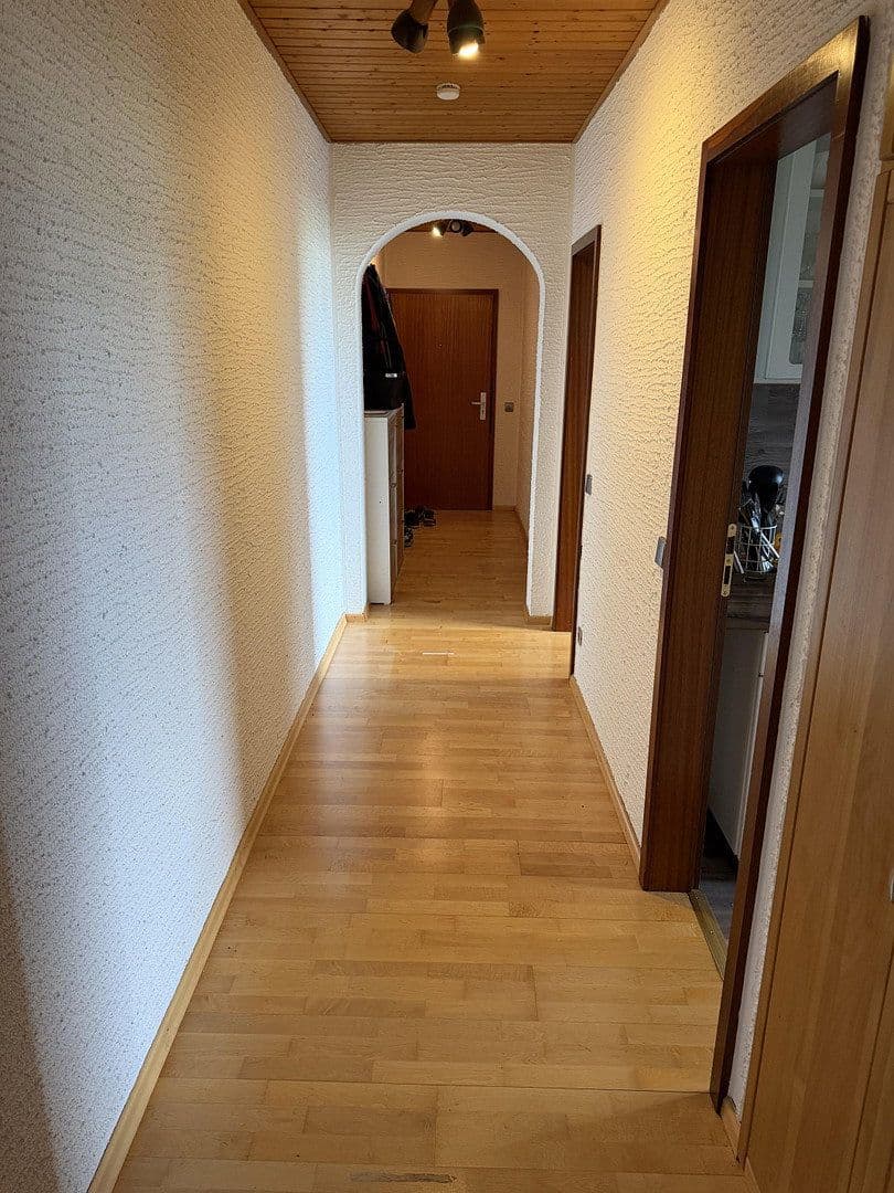 Prodej bytu 3+1 86 m², Kurt-Schumacher-Straße 7, Weinheim, Bádensko-Württembersko Prodej bytu 3+1 86 m², Kurt-Schumacher-Straße 7, Weinheim, Bádensko-Württembersko