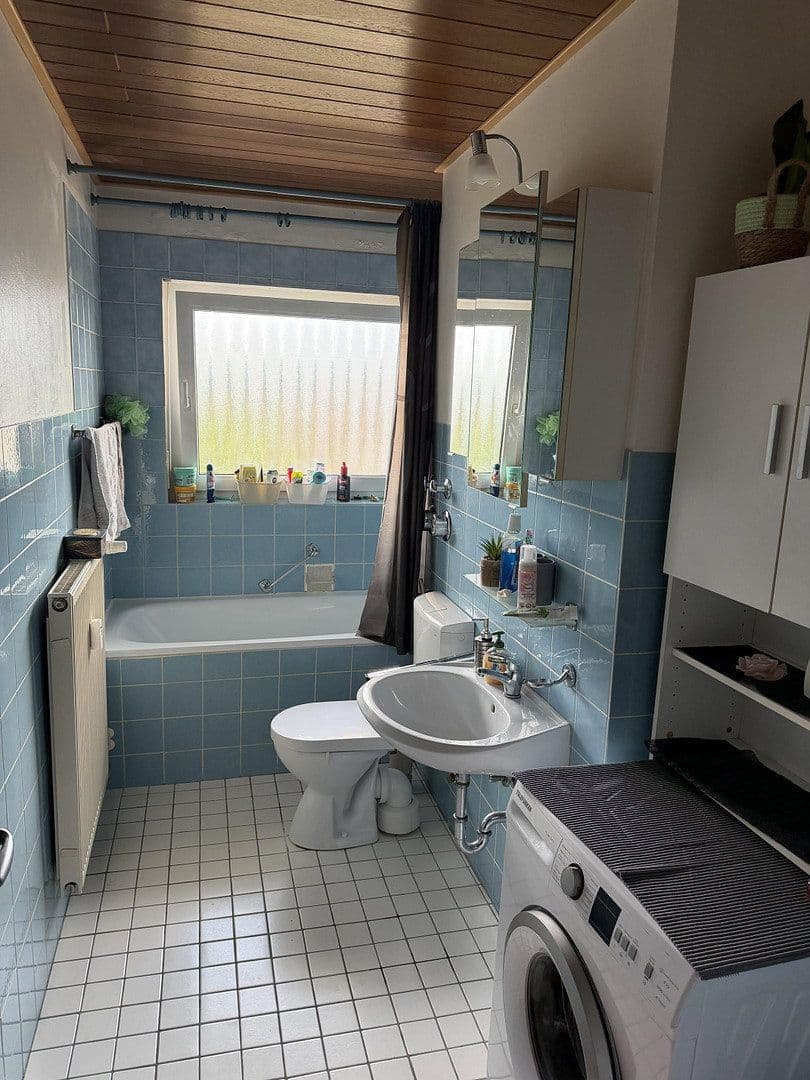 Prodej bytu 3+1 86 m², Kurt-Schumacher-Straße 7, Weinheim, Bádensko-Württembersko Prodej bytu 3+1 86 m², Kurt-Schumacher-Straße 7, Weinheim, Bádensko-Württembersko