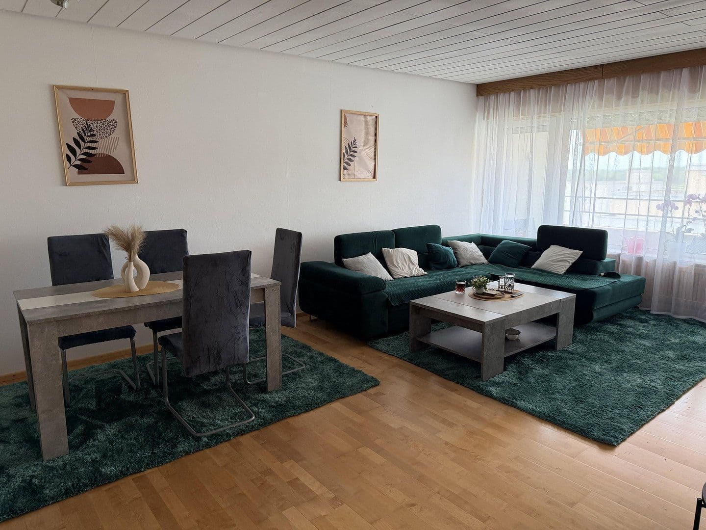 Prodej bytu 3+1 86 m², Kurt-Schumacher-Straße 7, Weinheim, Bádensko-Württembersko Prodej bytu 3+1 86 m², Kurt-Schumacher-Straße 7, Weinheim, Bádensko-Württembersko