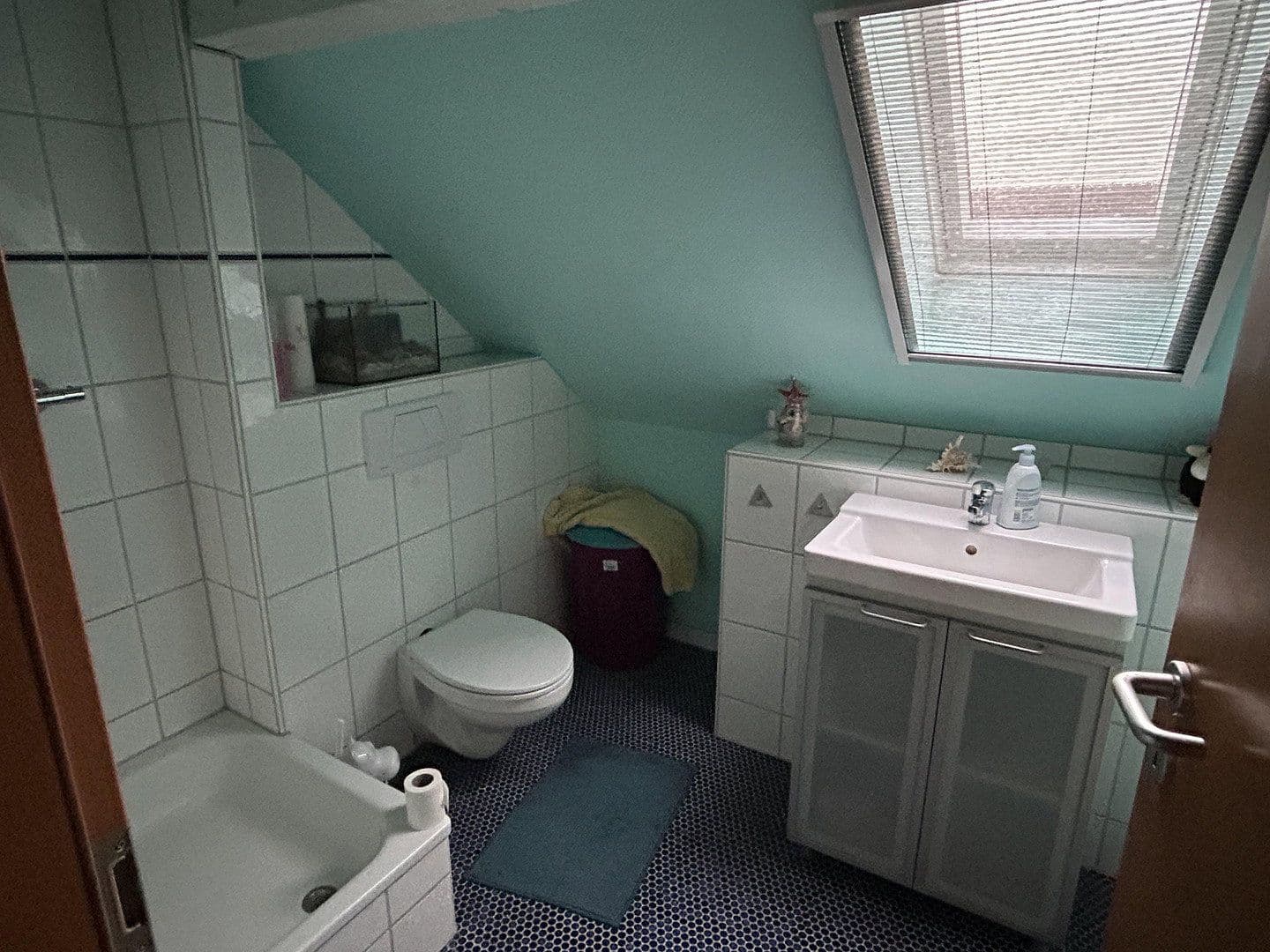 Pronájem bytu 5+1 140 m², Brühl, Bádensko-Württembersko Pronájem bytu 5+1 140 m², Brühl, Bádensko-Württembersko