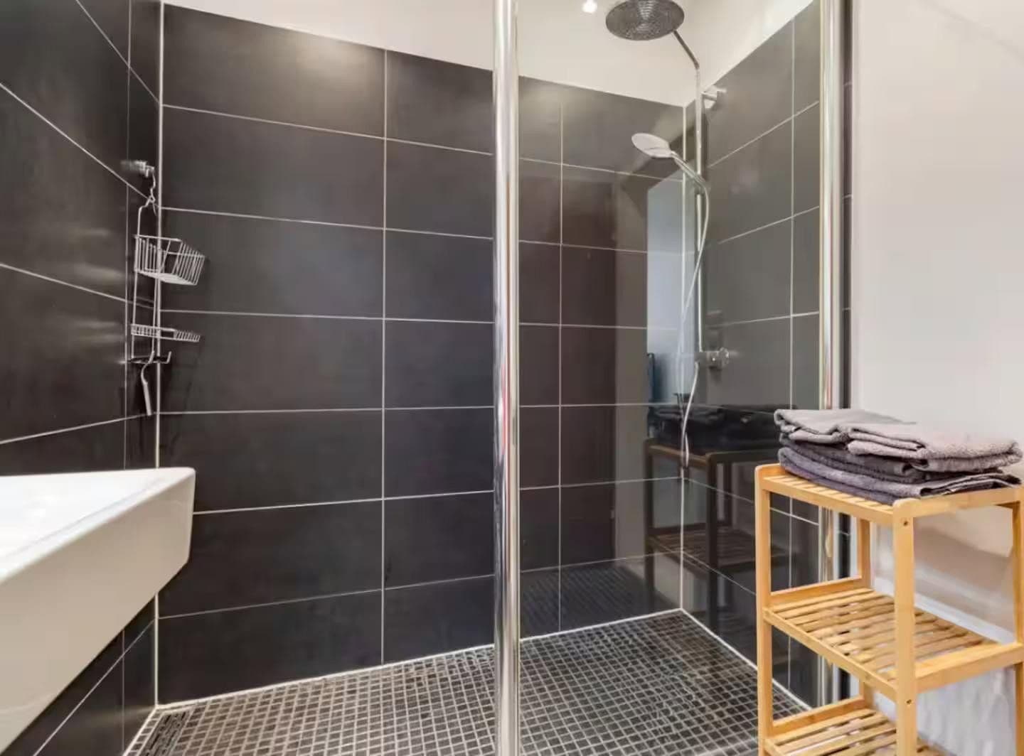 Prodej bytu 1+1 40 m², Am Kardohr 3, Timmendorfer Strand, Šlesvicko-Holštýnsko Prodej bytu 1+1 40 m², Am Kardohr 3, Timmendorfer Strand, Šlesvicko-Holštýnsko