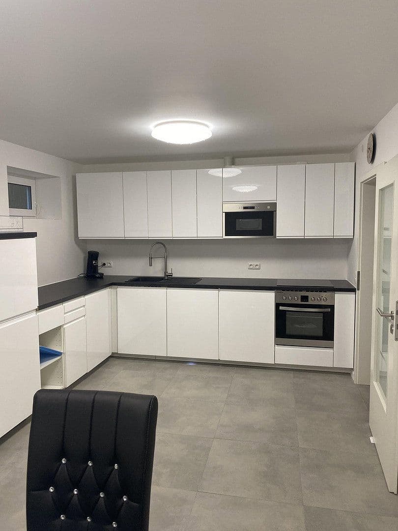 Prodej domu 240 m², pozemek 982 m², Hessisch Oldendorf, Dolní Sasko Prodej domu 240 m², pozemek 982 m², Hessisch Oldendorf, Dolní Sasko