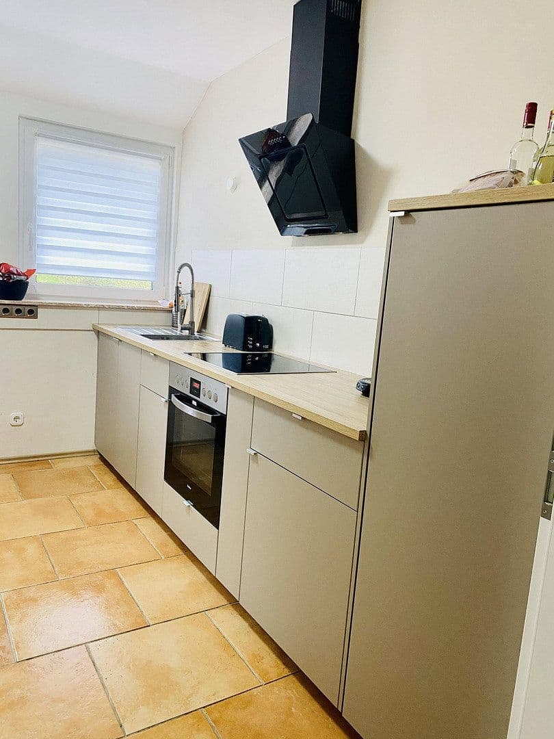 Prodej domu 240 m², pozemek 982 m², Hessisch Oldendorf, Dolní Sasko Prodej domu 240 m², pozemek 982 m², Hessisch Oldendorf, Dolní Sasko