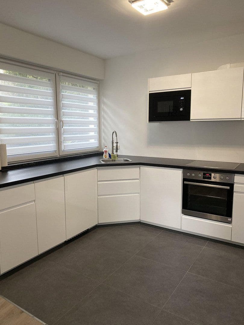 Prodej domu 240 m², pozemek 982 m², Hessisch Oldendorf, Dolní Sasko Prodej domu 240 m², pozemek 982 m², Hessisch Oldendorf, Dolní Sasko