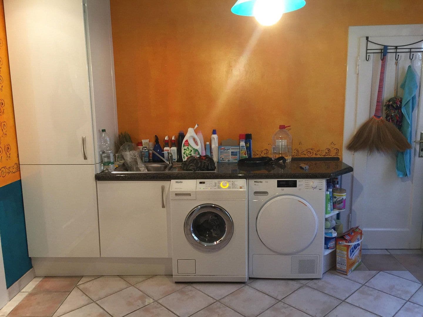 Prodej domu 357 m², pozemek 821 m², Brechen, Hessen Prodej domu 357 m², pozemek 821 m², Brechen, Hessen