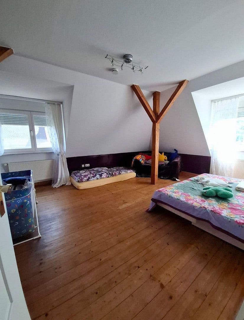 Prodej domu 357 m², pozemek 821 m², Brechen, Hessen Prodej domu 357 m², pozemek 821 m², Brechen, Hessen