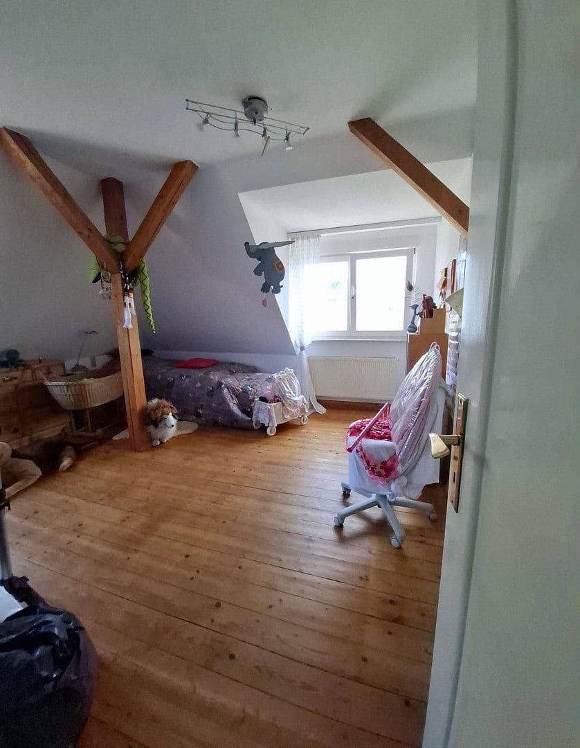 Prodej domu 357 m², pozemek 821 m², Brechen, Hessen Prodej domu 357 m², pozemek 821 m², Brechen, Hessen