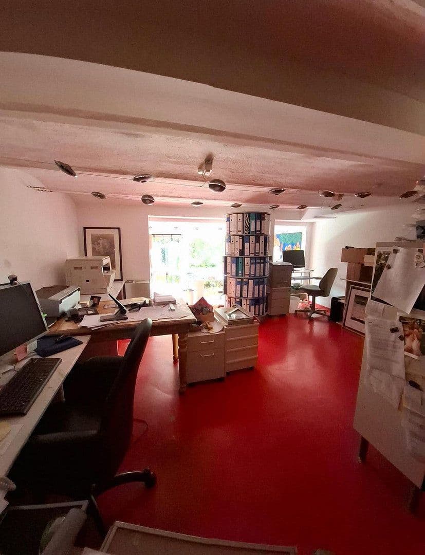 Prodej domu 357 m², pozemek 821 m², Brechen, Hessen Prodej domu 357 m², pozemek 821 m², Brechen, Hessen