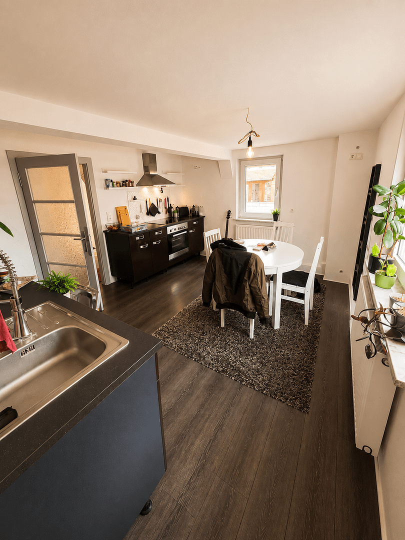 Prodej domu 75 m², pozemek 106 m², Hauptstraße, Hammersbach, Hessen Prodej domu 75 m², pozemek 106 m², Hauptstraße, Hammersbach, Hessen