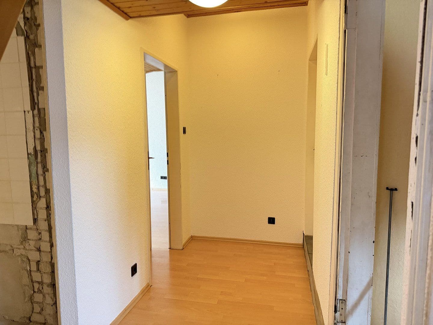 Prodej domu 165 m², pozemek 565 m², Kutenholz, Dolní Sasko Prodej domu 165 m², pozemek 565 m², Kutenholz, Dolní Sasko