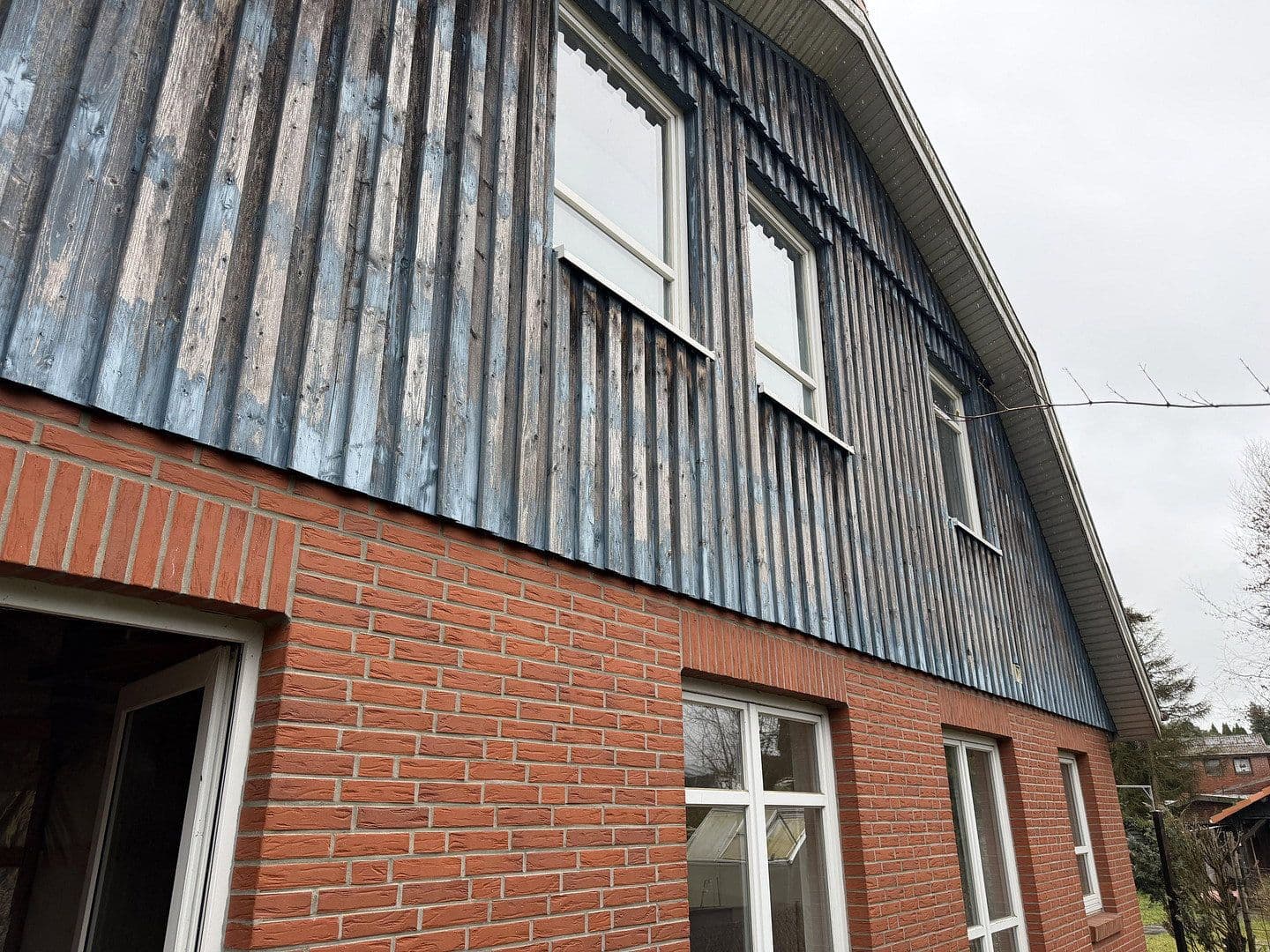 Prodej domu 165 m², pozemek 565 m², Kutenholz, Dolní Sasko Prodej domu 165 m², pozemek 565 m², Kutenholz, Dolní Sasko
