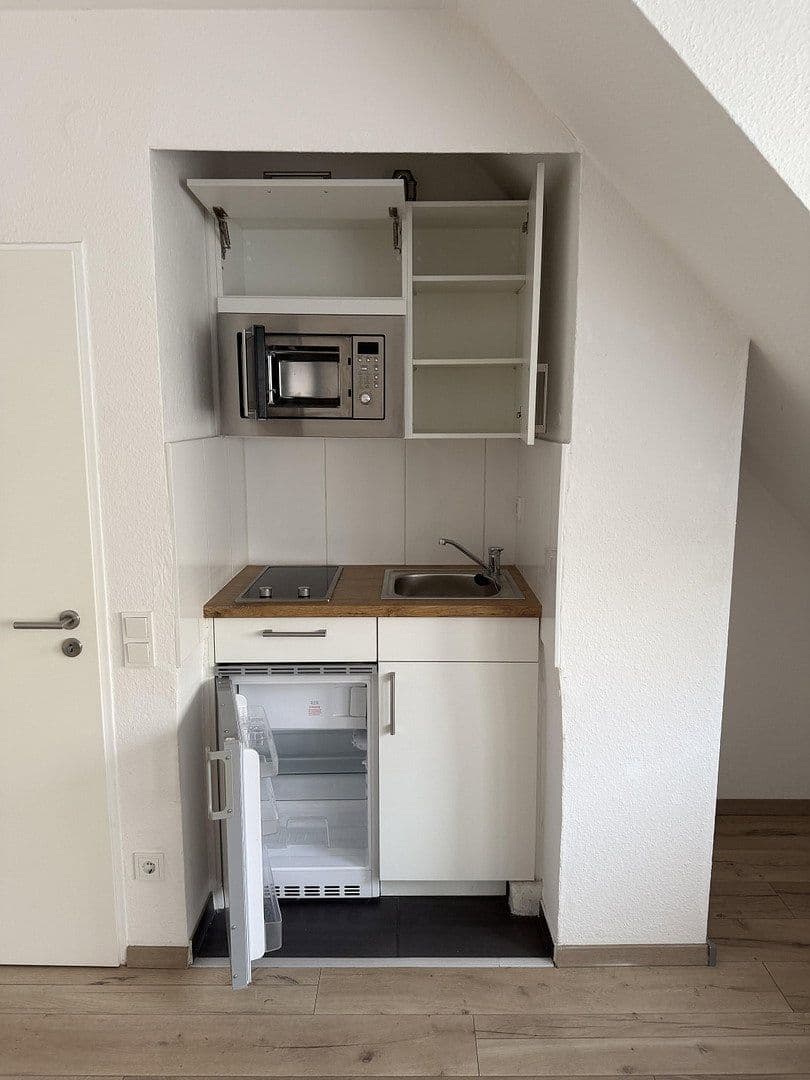 Pronájem bytu 1+kk 31 m², Bruchstraße 30, Krefeld, Severní Porýní-Vestfálsko Pronájem bytu 1+kk 31 m², Bruchstraße 30, Krefeld, Severní Porýní-Vestfálsko
