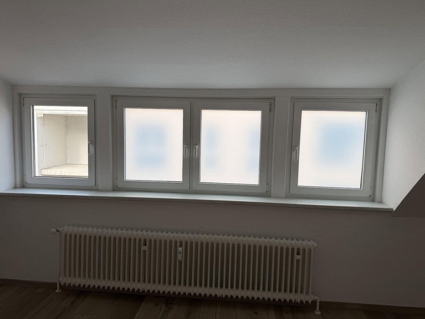 Pronájem bytu 1+kk 31 m², Bruchstraße 30, Krefeld, Severní Porýní-Vestfálsko Pronájem bytu 1+kk 31 m², Bruchstraße 30, Krefeld, Severní Porýní-Vestfálsko