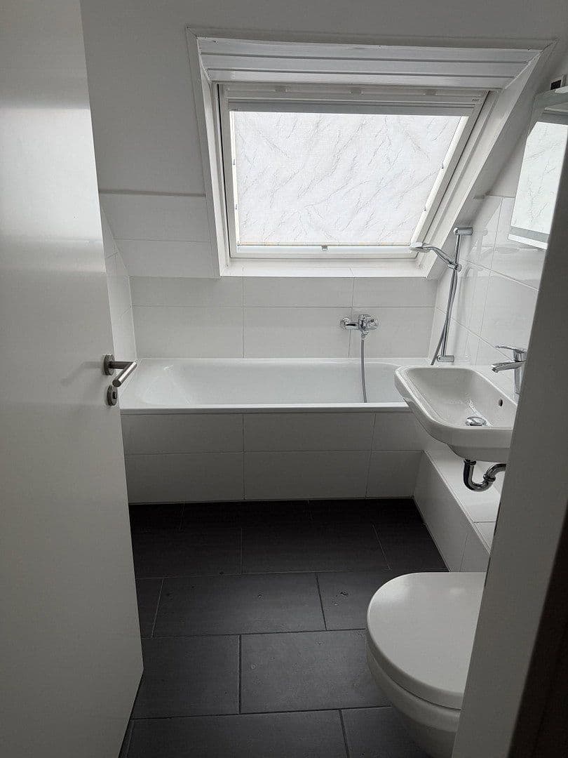 Pronájem bytu 1+kk 31 m², Bruchstraße 30, Krefeld, Severní Porýní-Vestfálsko Pronájem bytu 1+kk 31 m², Bruchstraße 30, Krefeld, Severní Porýní-Vestfálsko