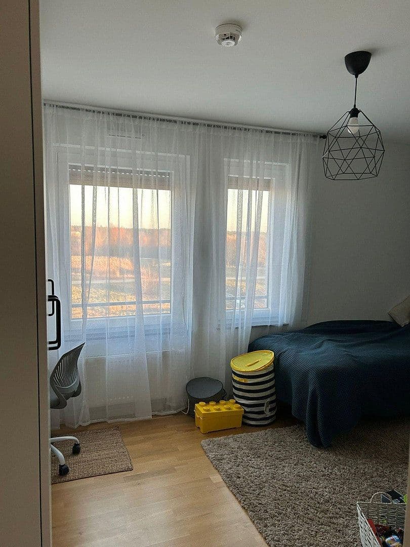 Pronájem bytu 3+1 77 m², Aristide-Briand-Str. 18, Herzogenaurach, Bavorsko Pronájem bytu 3+1 77 m², Aristide-Briand-Str. 18, Herzogenaurach, Bavorsko
