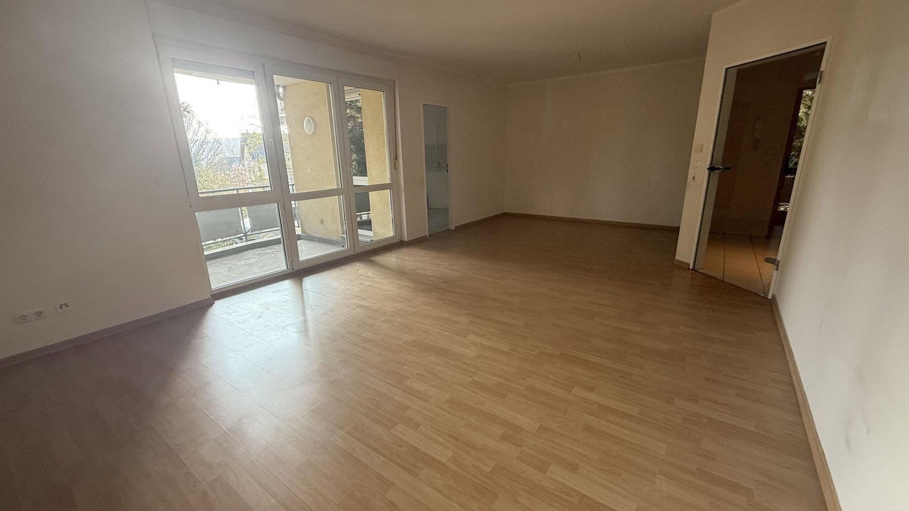 Pronájem bytu 2+1 63 m², Goethe str 25, Herdecke, Severní Porýní-Vestfálsko Pronájem bytu 2+1 63 m², Goethe str 25, Herdecke, Severní Porýní-Vestfálsko