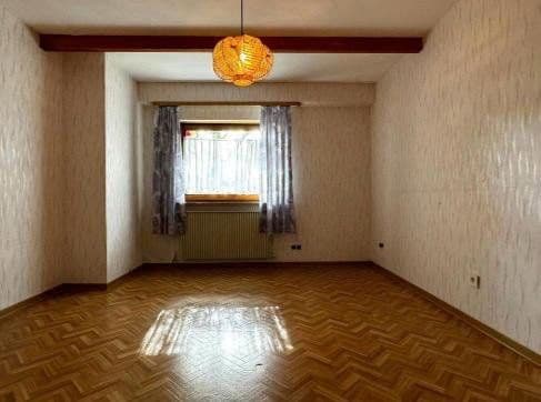 Prodej domu 190 m², pozemek 933 m², Neustraße 23, Kaden, Porýní-Falc Prodej domu 190 m², pozemek 933 m², Neustraße 23, Kaden, Porýní-Falc