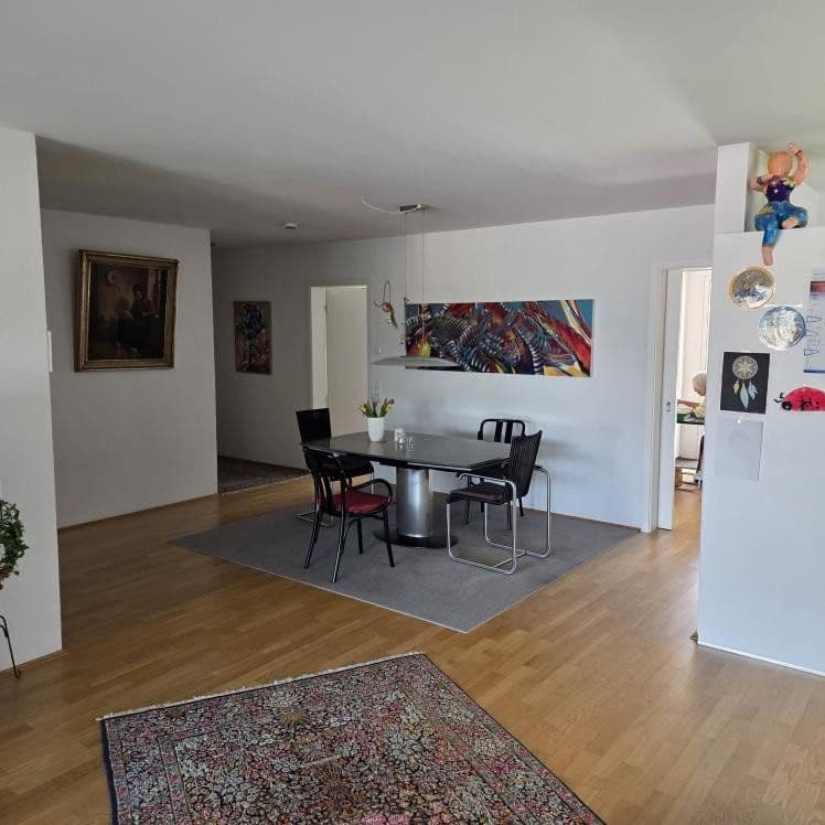 Prodej bytu 4+1 147 m², Untere Kapellenäcker 4, Bodman-Ludwigshafen, Bádensko-Württembersko Prodej bytu 4+1 147 m², Untere Kapellenäcker 4, Bodman-Ludwigshafen, Bádensko-Württembersko