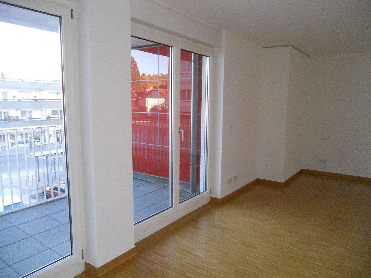 Pronájem bytu 2+1 81 m², Lindenallee 7, Bad Homburg vor der Höhe, Hessen Pronájem bytu 2+1 81 m², Lindenallee 7, Bad Homburg vor der Höhe, Hessen