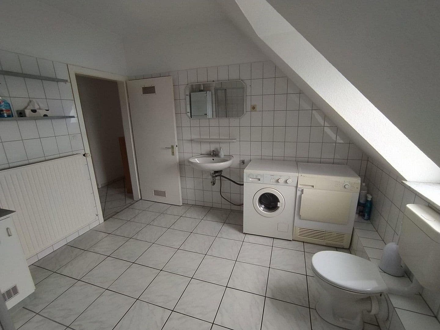 Pronájem bytu 2+1 63 m², Johannistorwall 12a, Osnabrück, Dolní Sasko Pronájem bytu 2+1 63 m², Johannistorwall 12a, Osnabrück, Dolní Sasko