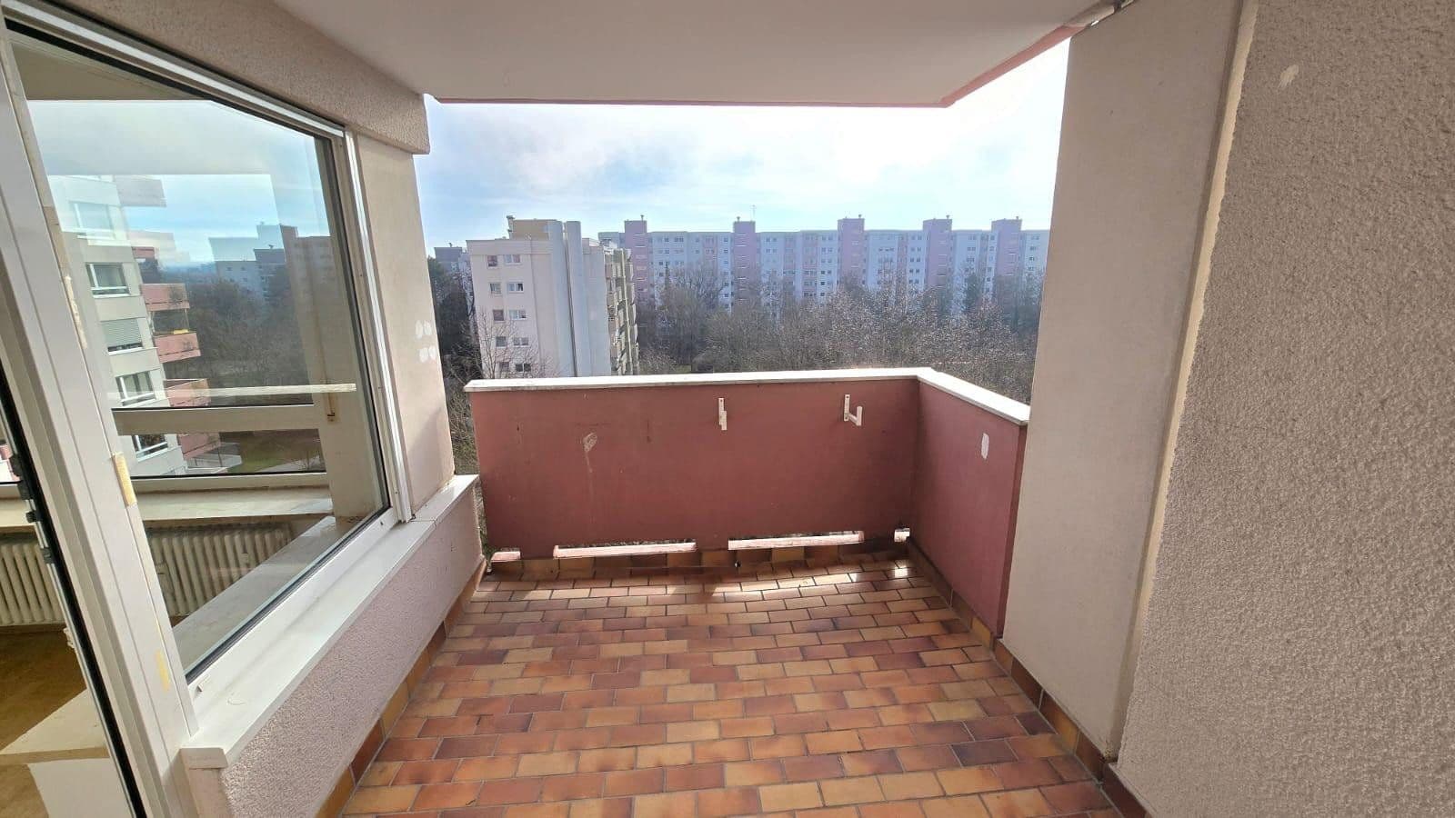 Prodej bytu 4+1 99 m², Germering, Bavorsko Prodej bytu 4+1 99 m², Germering, Bavorsko