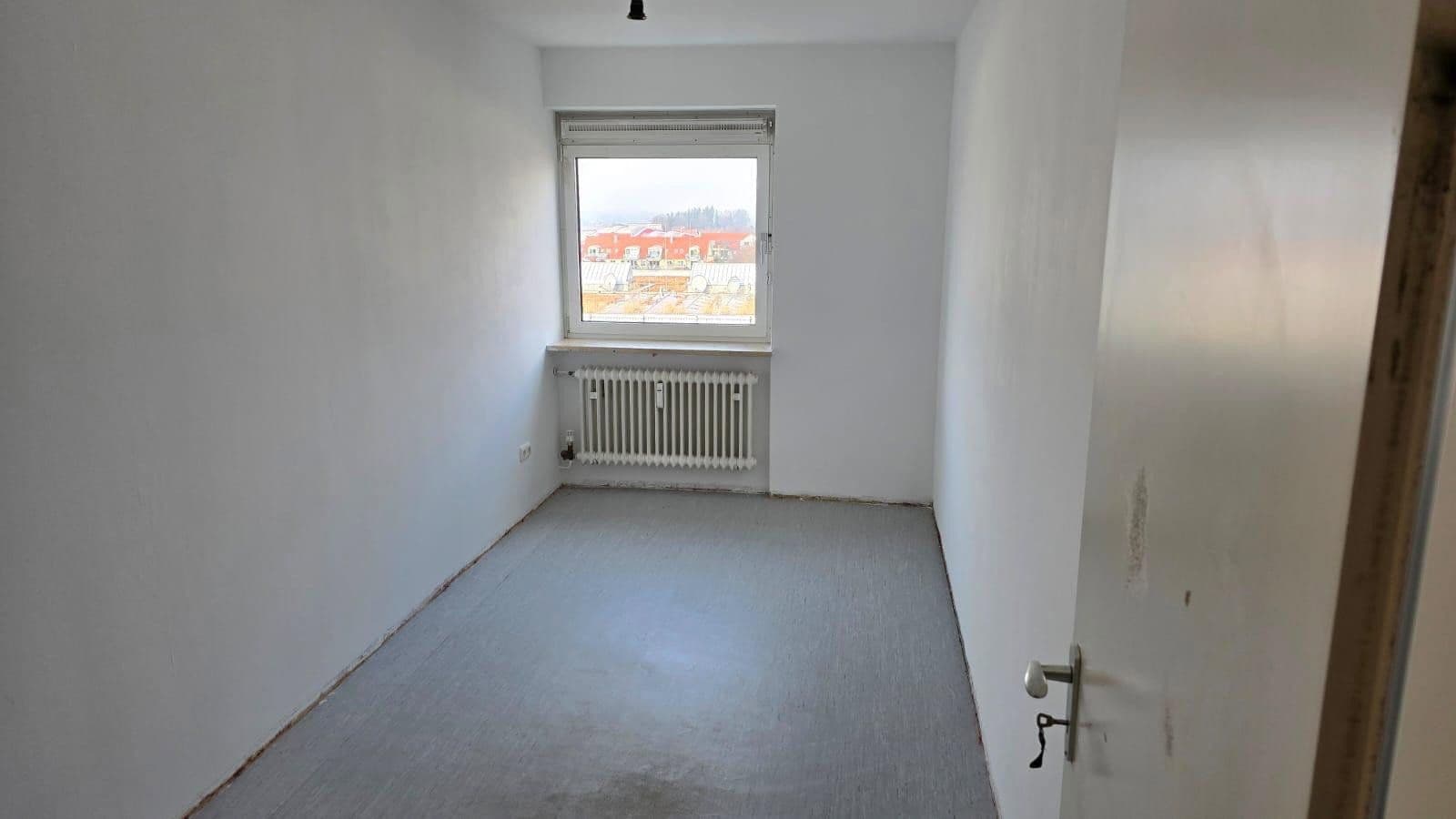 Prodej bytu 4+1 99 m², Germering, Bavorsko Prodej bytu 4+1 99 m², Germering, Bavorsko
